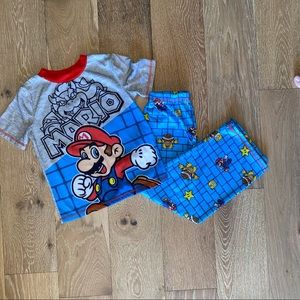 MARIO Youth Size 6/7 Pajama Set